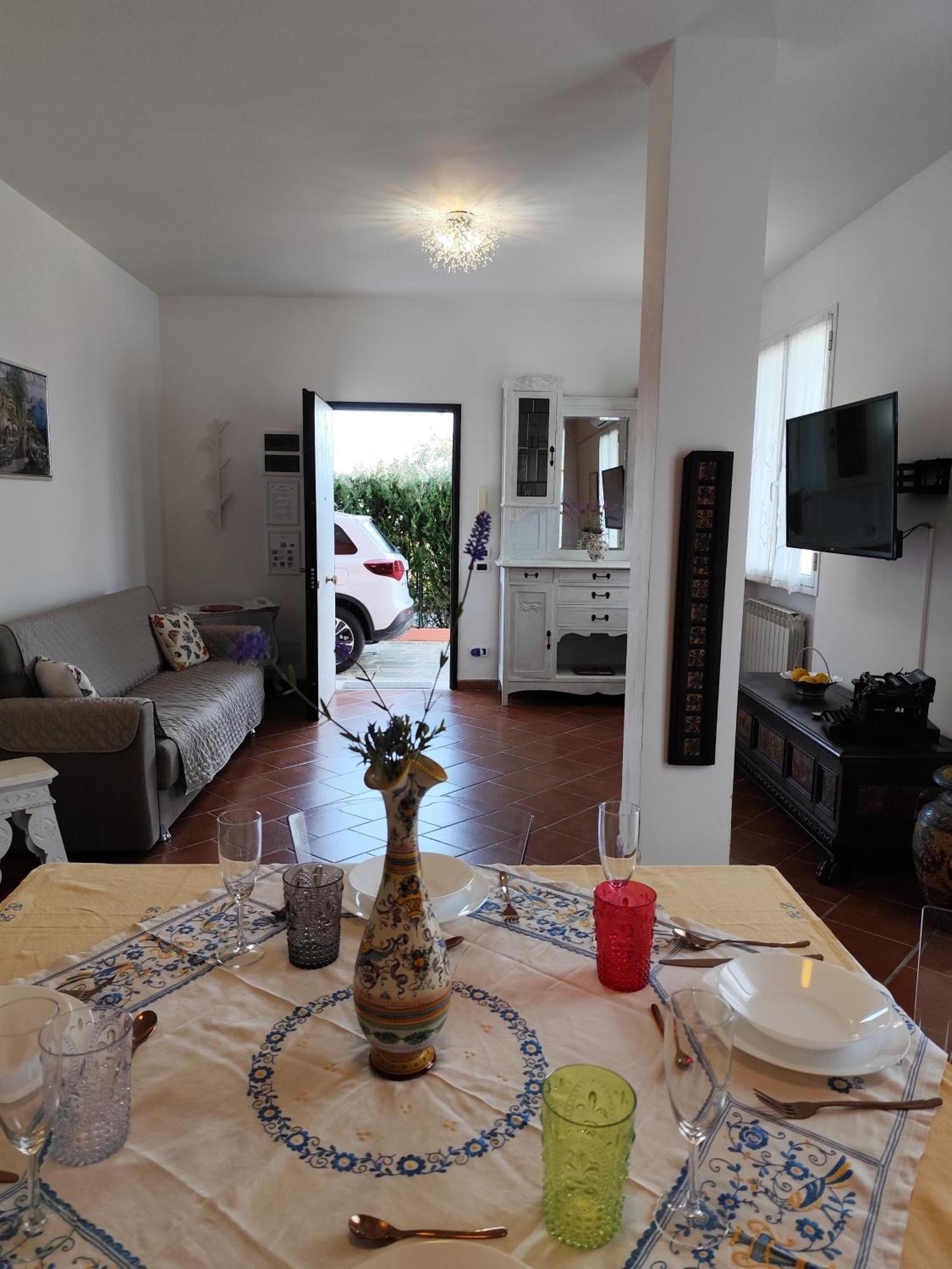 Casa de Férias La Casa Di Giada, In Con Aria Condizionata, Wi-fi E Parcheggio Gratuito Poggi